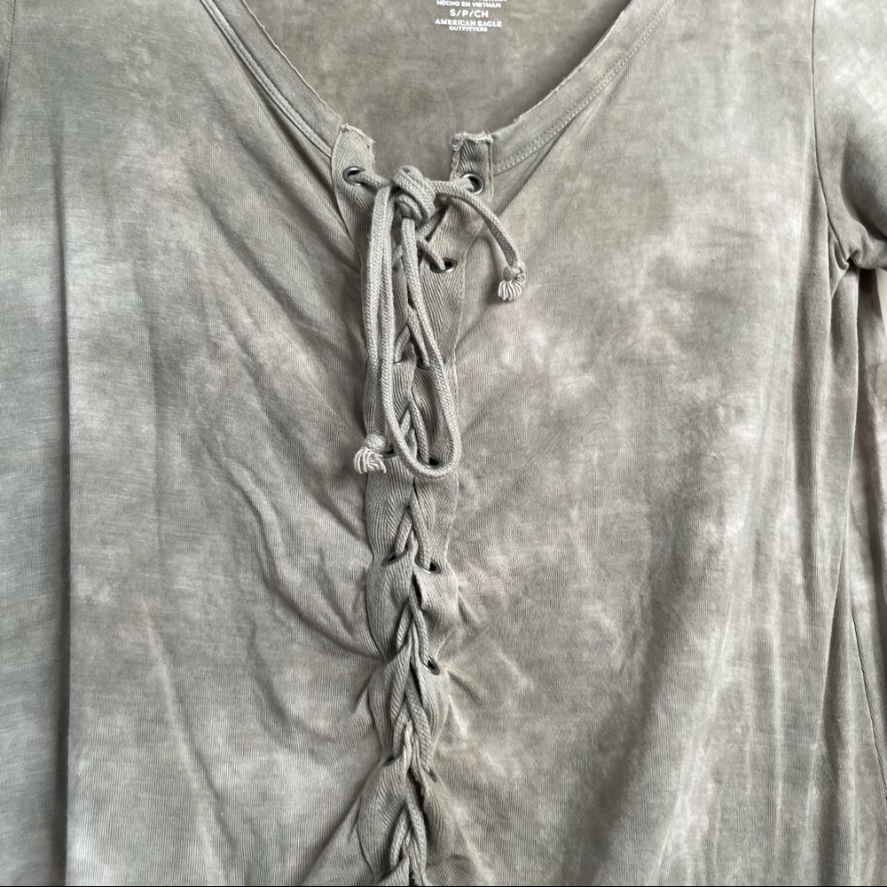 American Eagle soft and sexy tie-dye lace up top - Picture 3 of 6